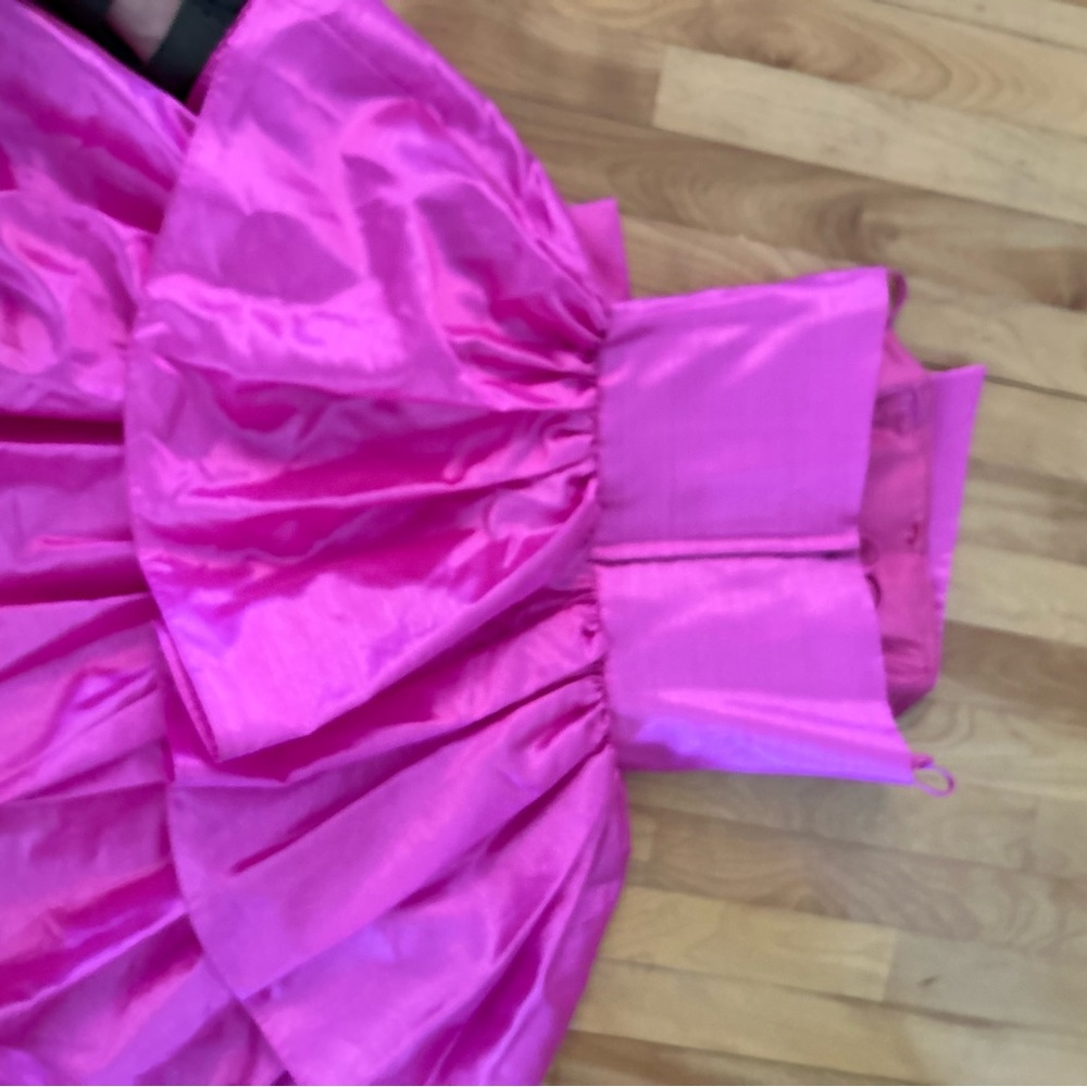 Dress - Picture 3 of 5